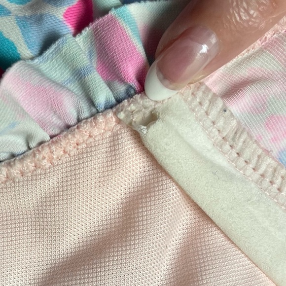 Lilly Pulitzer Ruffled Swim Top Size 12 - Picture 4 of 4